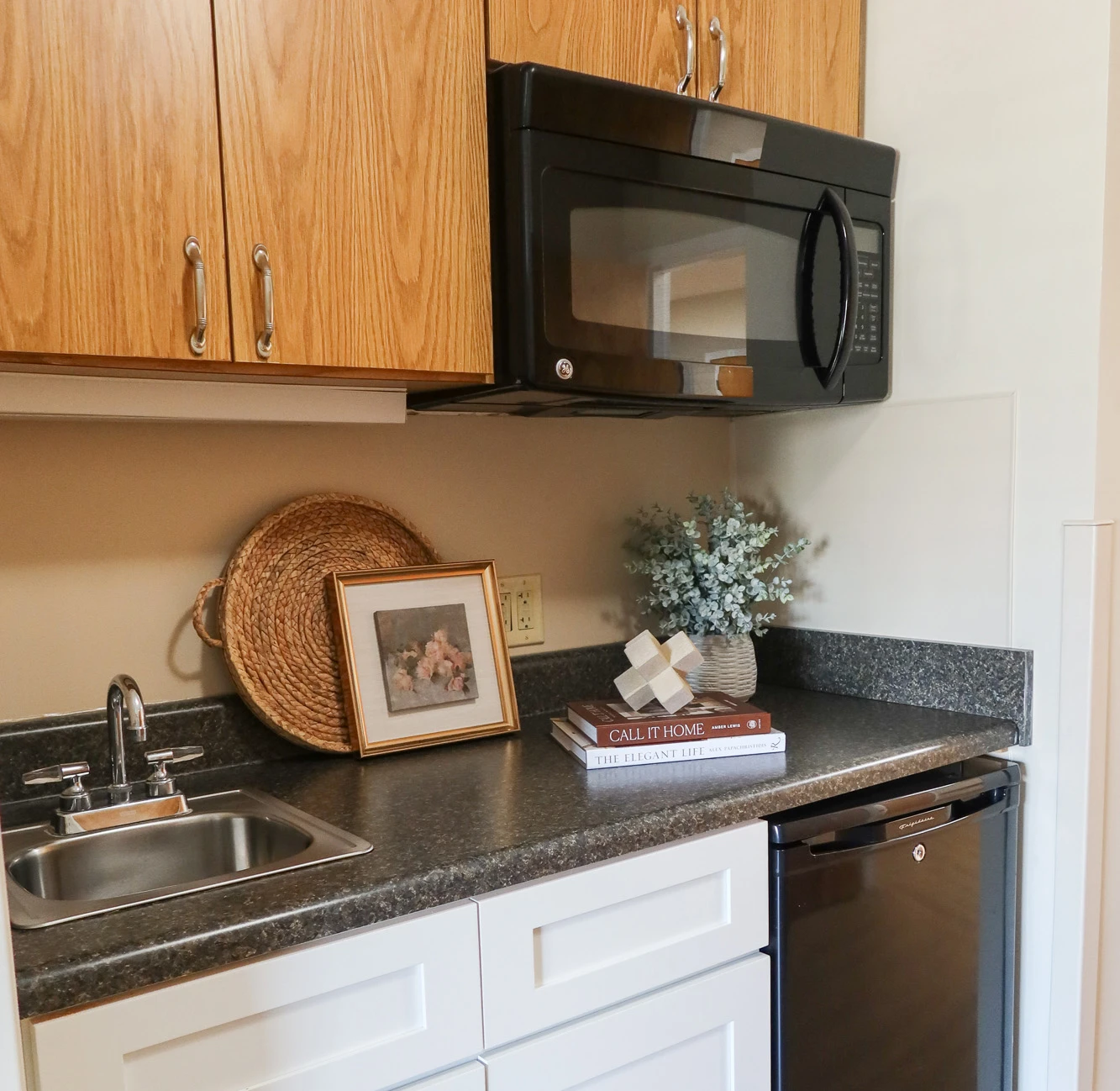 Southport Health and Rehabilitation Center Short-Term Stay Room
